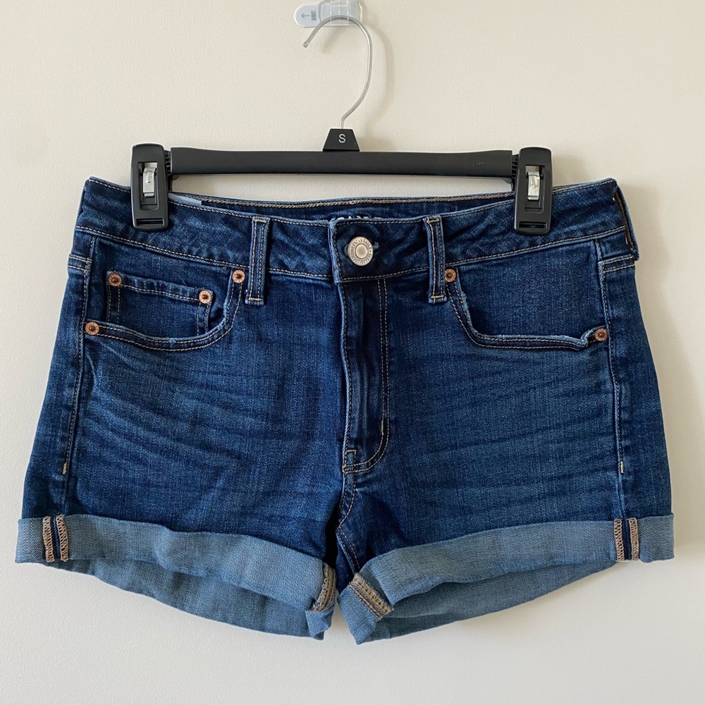Size 6 American Eagle Shorts